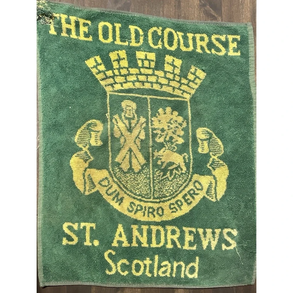 VTG The Old Course St Andrews Links Green Golf Towel,Divot Tool,2 Markers,8 Tees